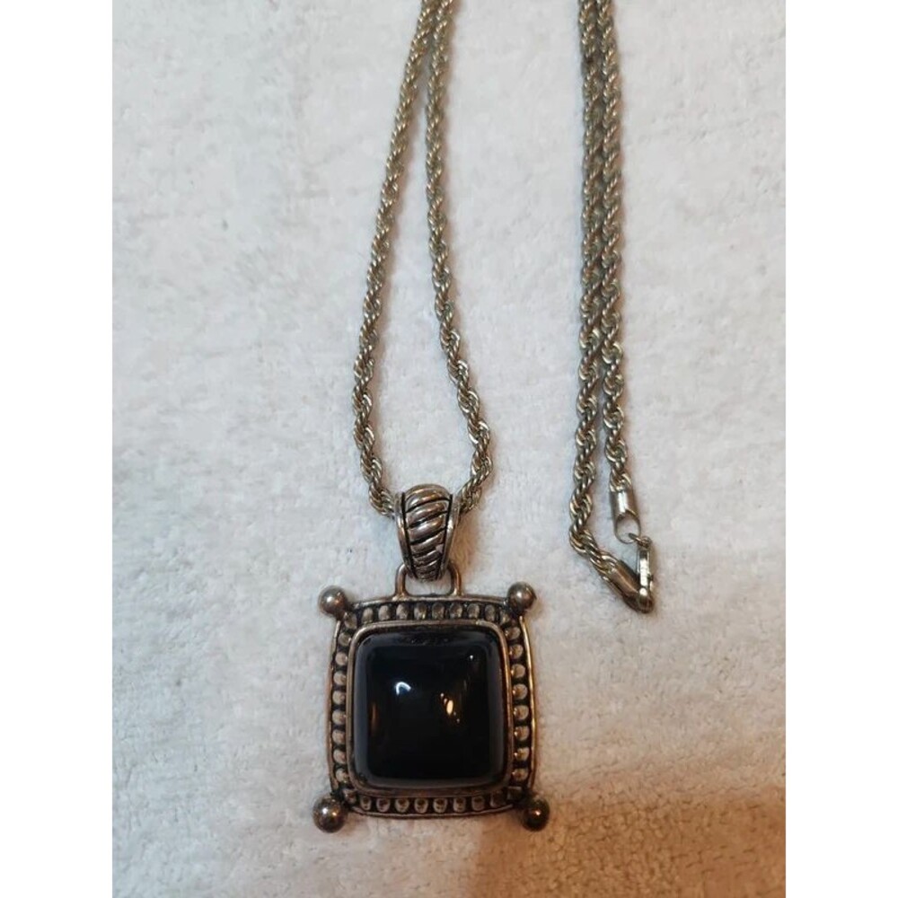Premier Design Pendant
